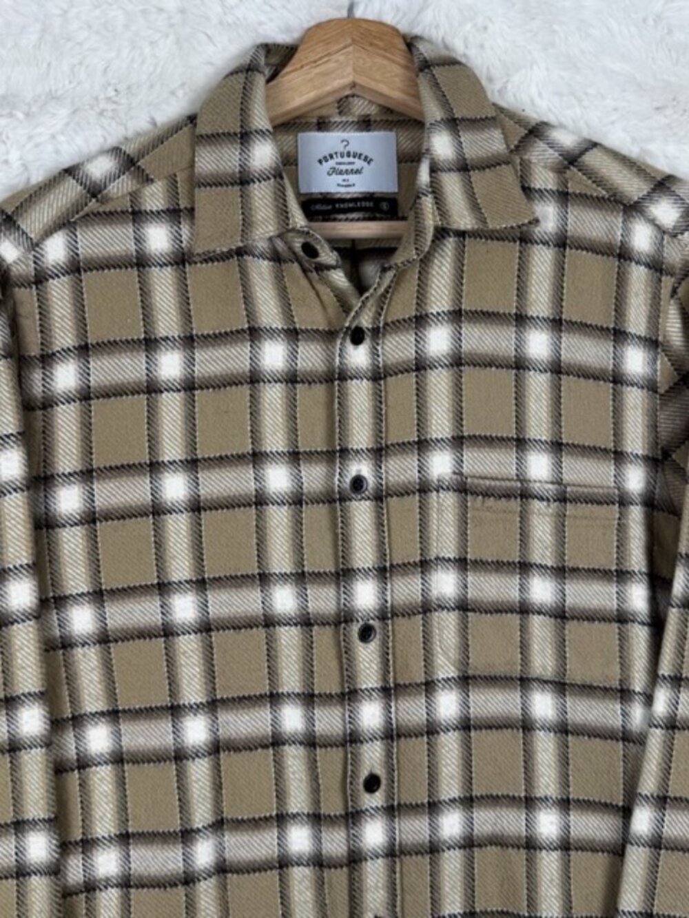 Portuguese Flannel Native Knowledge Shirt Men's Small Long Sleeve Button Plaid